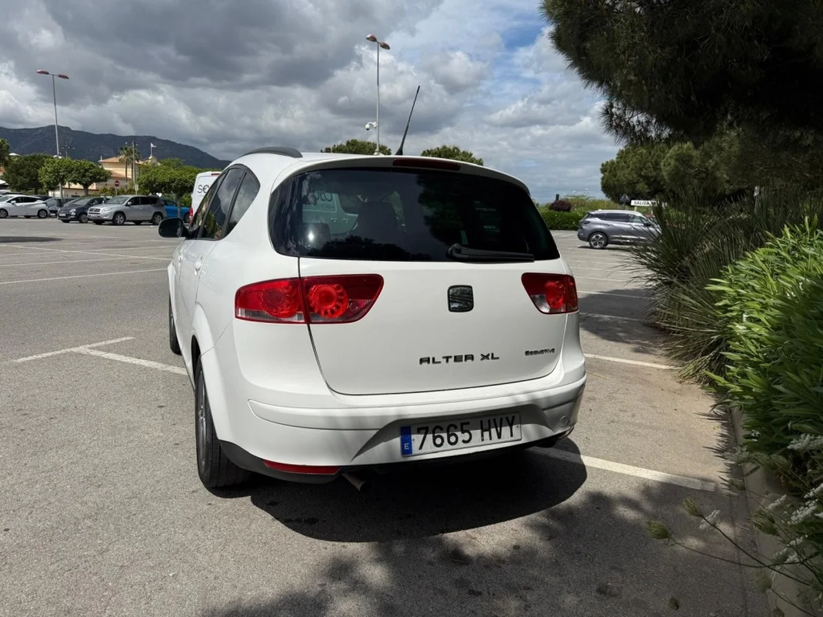 Seat Altea XL 1.6 TDI CR S&S I-Tech Ecomotive - Image 14